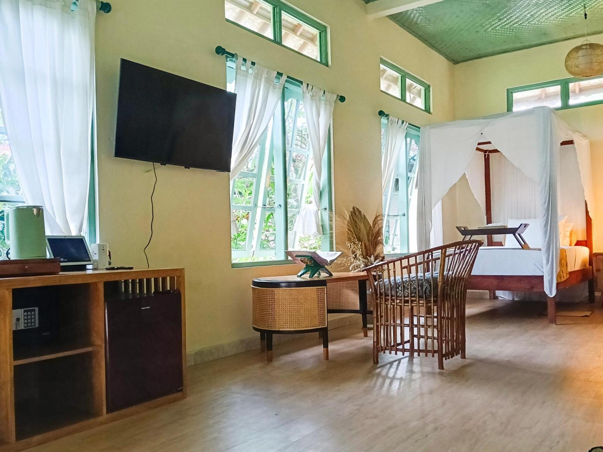 Aashaya Jasri Resort Buitenkant foto