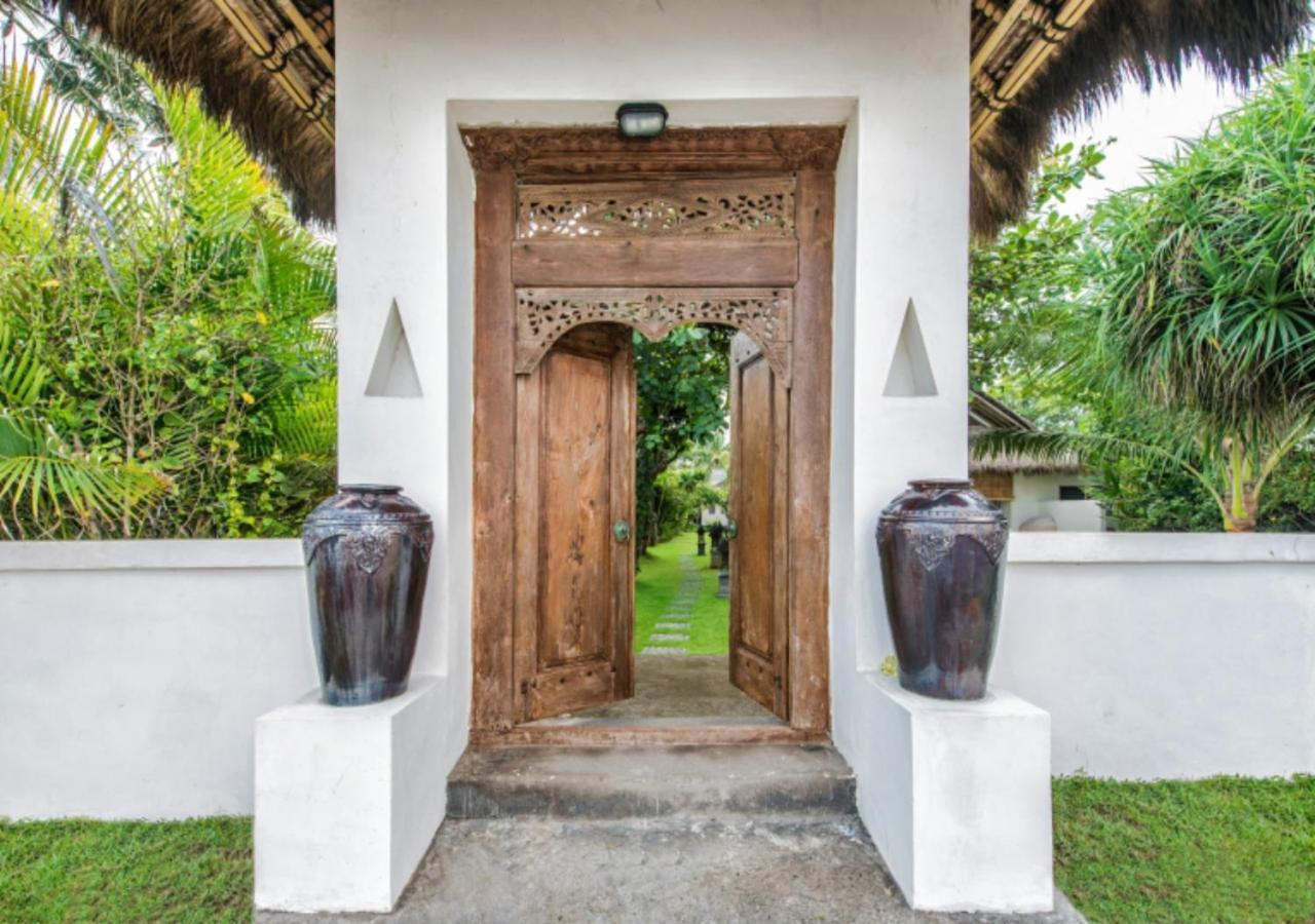 Aashaya Jasri Resort Buitenkant foto